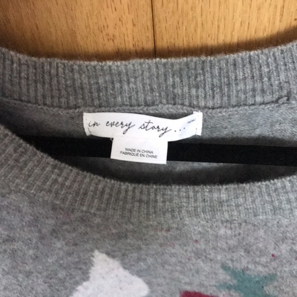 Pennington’s plus size Christmas reindeer sweater - Picture 2 of 3